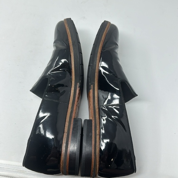 Clarks Formal Loafers Size 10M - Picture 4 of 8